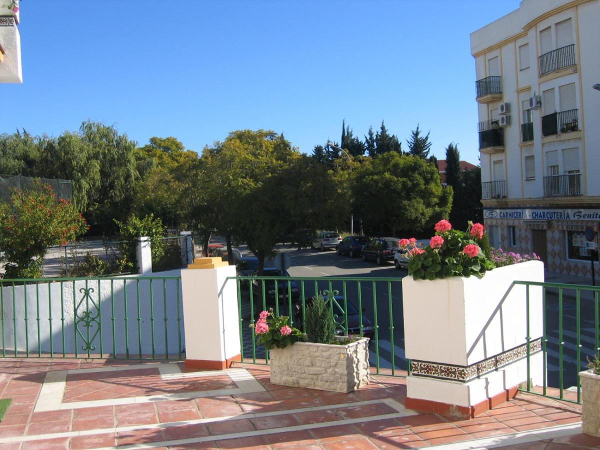 Apartamentos La Libertad เอสเตโปนา ภายนอก รูปภาพ