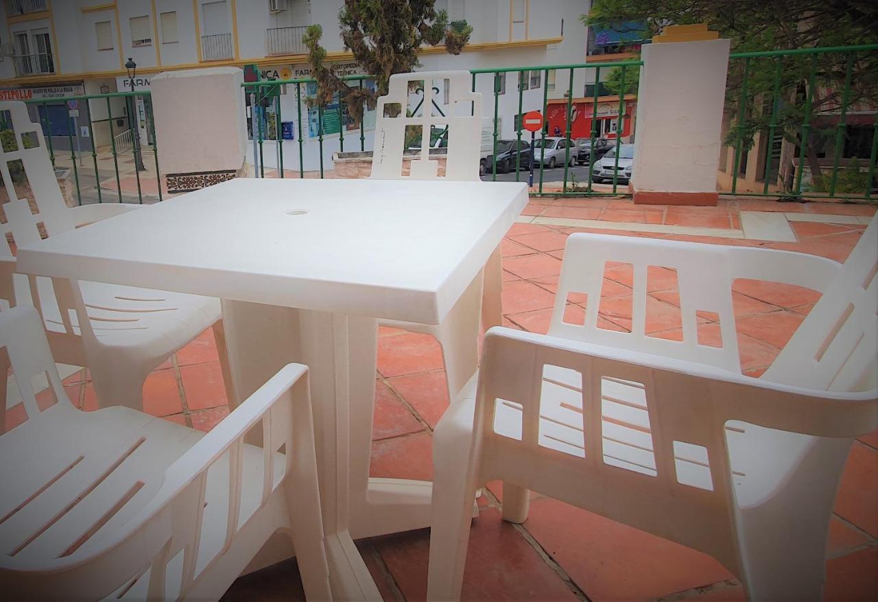 Apartamentos La Libertad เอสเตโปนา ภายนอก รูปภาพ