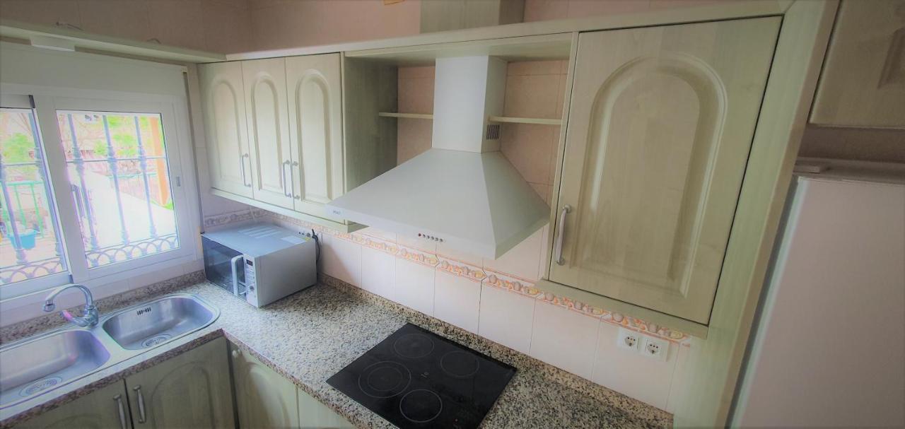 Apartamentos La Libertad เอสเตโปนา ภายนอก รูปภาพ